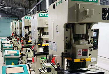 Ang mga katangian ng precision presses.